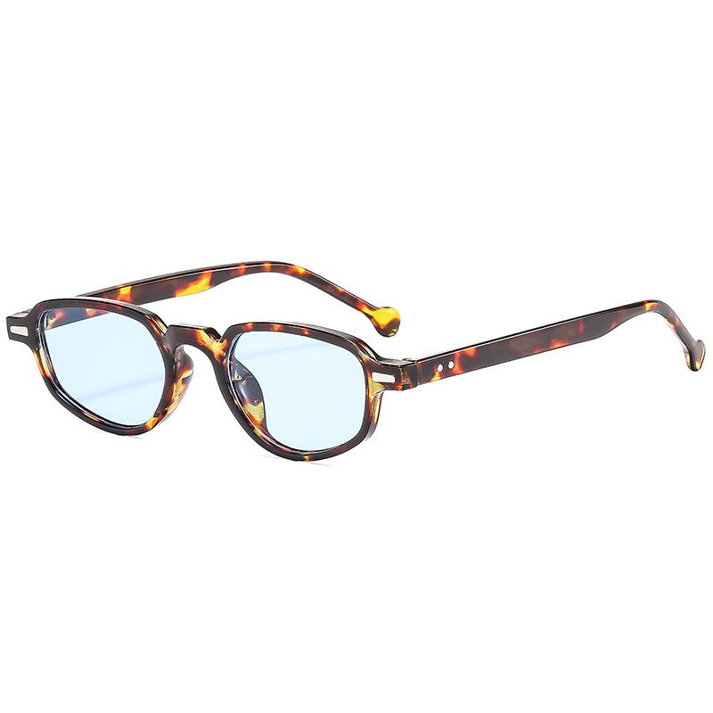 Retro Cat Eye Sunglasses: Trendy, Versatile, Small Frame Sun Protection for Women