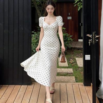 Summer Elegant Wind Polka Dot Square Neck Bubble Sleeve Dress High-end Women's Waist Hip Skirt Long Dress Wholesale