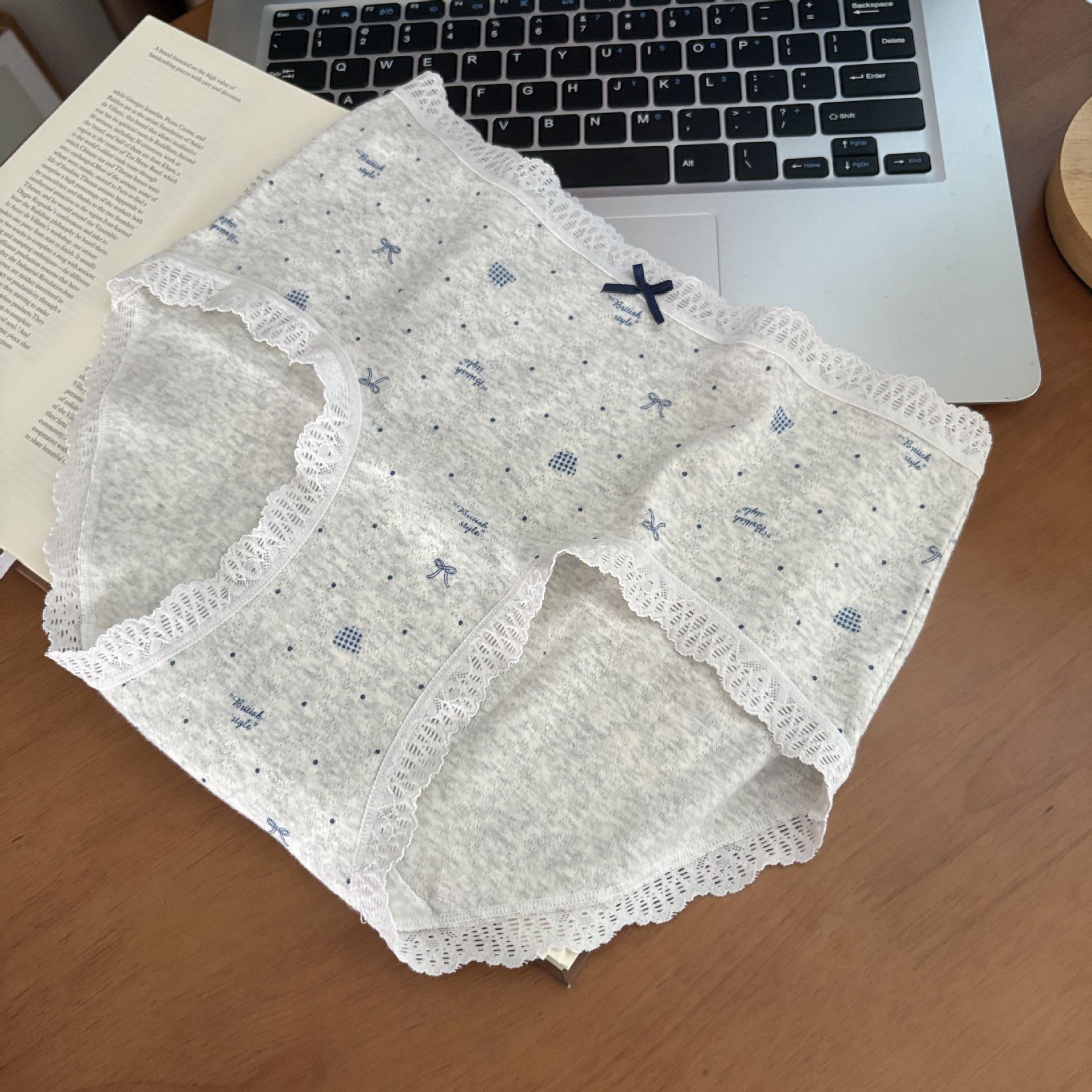 

Девочки Весна и Осень Новые Кружевные Медведь Хлопок 10A Антибактериальные Расширенный Диапазон Средняя Талия Трусы L светло-серый