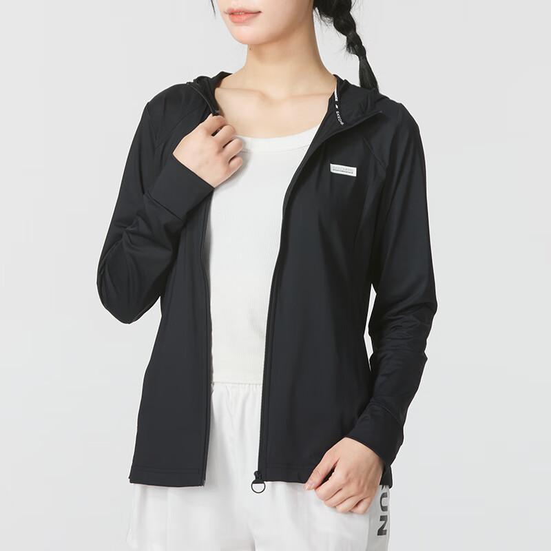 Skechers Women s Lightweight Hooded Jacket Women M