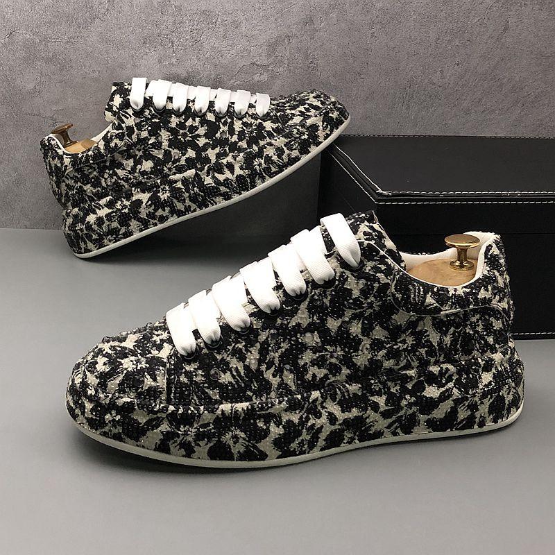 

Fashion New Men Shoes Outdoor Casual Sneakers Rhinestone Board Shoes Men Fashion Deerskin Sports Large Size Shoes Men Zapatillas Hombre 6.5 чёрный