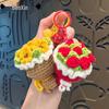 Ручний в'язаний гачком брелок-прикраса Троянда - Подарунок на День Святого Валентина
