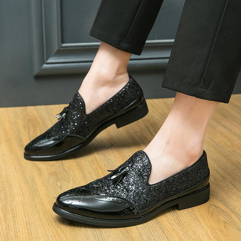 Fashion Luxury Brand Designer Men Sequin Tassels Patchwork Casual Brogues Shoes Formal Wedding Dress Homecoming Footwear Zapatos Hombre