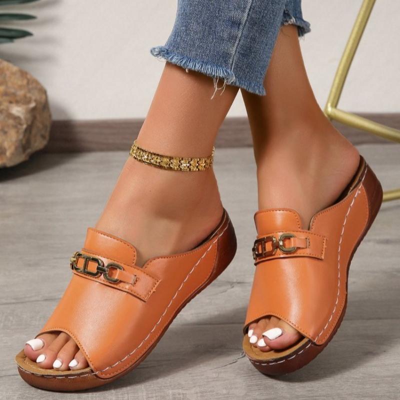 Fashion 2025 Women's Novelty Fashionable Casual Travel Shoes Versatile Bohemian Ethnic Style Double Buckle Design Unisex Beach Sandals