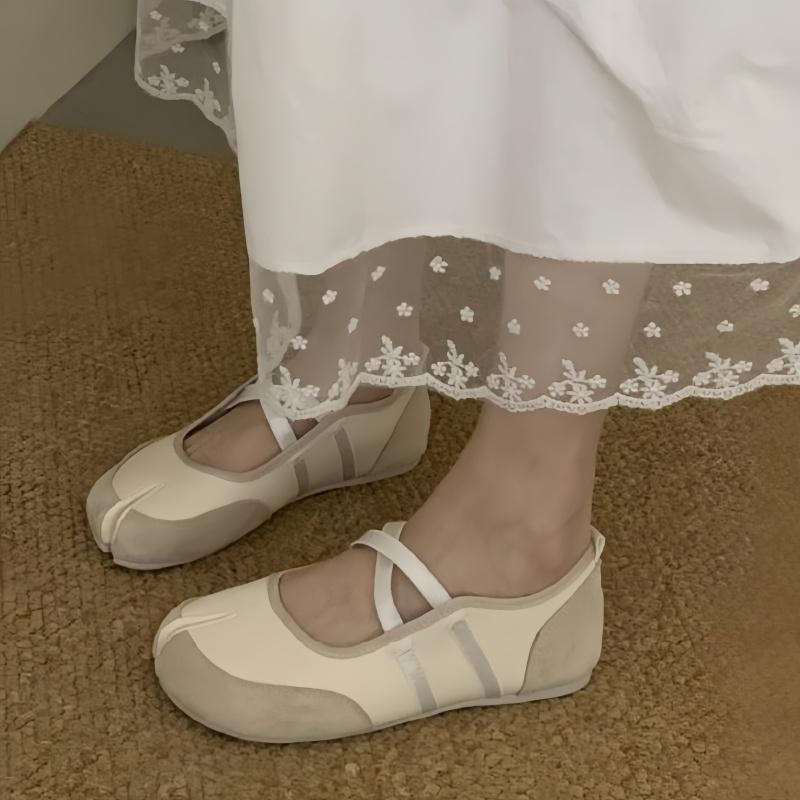 Fashion Elegant Cross Strap Split Toe Flat Shoes 2025 Mary Jane Casual Soft Outside Low Heels Shoes Walking Slip On Loafers Lady Flats