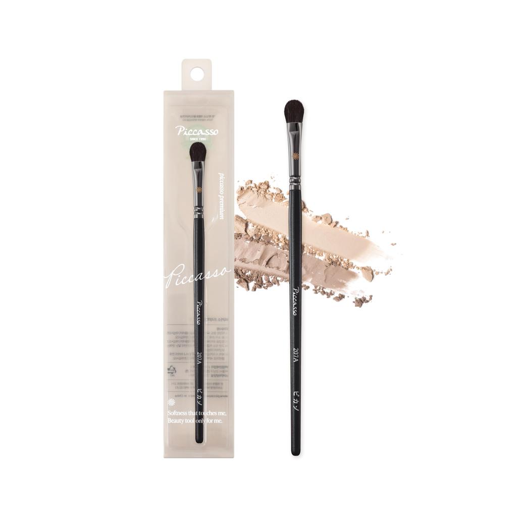 Picasso 207A Eyeshadow Brush Transparent Watercolor Premium Squirrel Hair Base Brush Korean Natural Eye Makeup Authentic Eyes, Cosmetics, Hair,