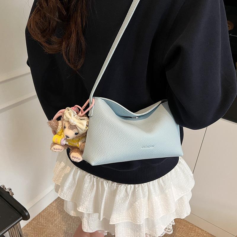 Premium Sense Simple Commuter Small Square Bag Women'S Trend Casual Foreign Style Shoulder Messenger Bag