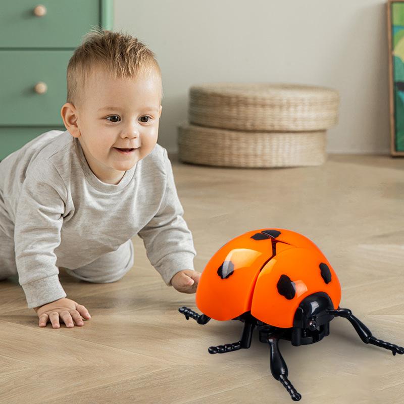 Running Seven-star Ladybug Simulation Beetle Winding Chain Unzipping Children's Wind-up Toy