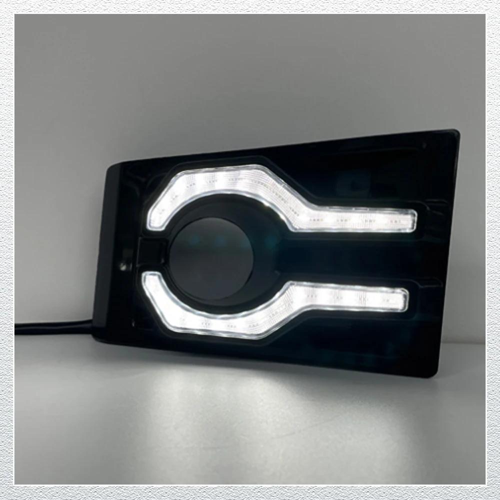 Car LED DRL For Toyota Land Cruiser LC76 LC78 LC79 2023 2024 Daytime Running Lights Fog Light with Turn Signal Fog Lamp Cover