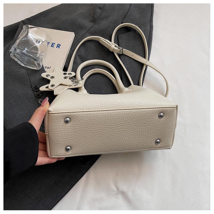 Summer 2026 Women's Fashion Casual Texture Shoulder Crossbody Handbag