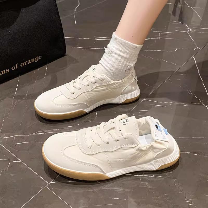 Forrest Gump Shoes Women's 2025 New Ballet Training Shoes Lace-up Retro Versatile Work Lightweight Breathable Sports Little White Shoes