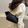 Solid Color Fashion Bow New Trendy Texture Commuting Shoulder Underarm Baguette Bag Women