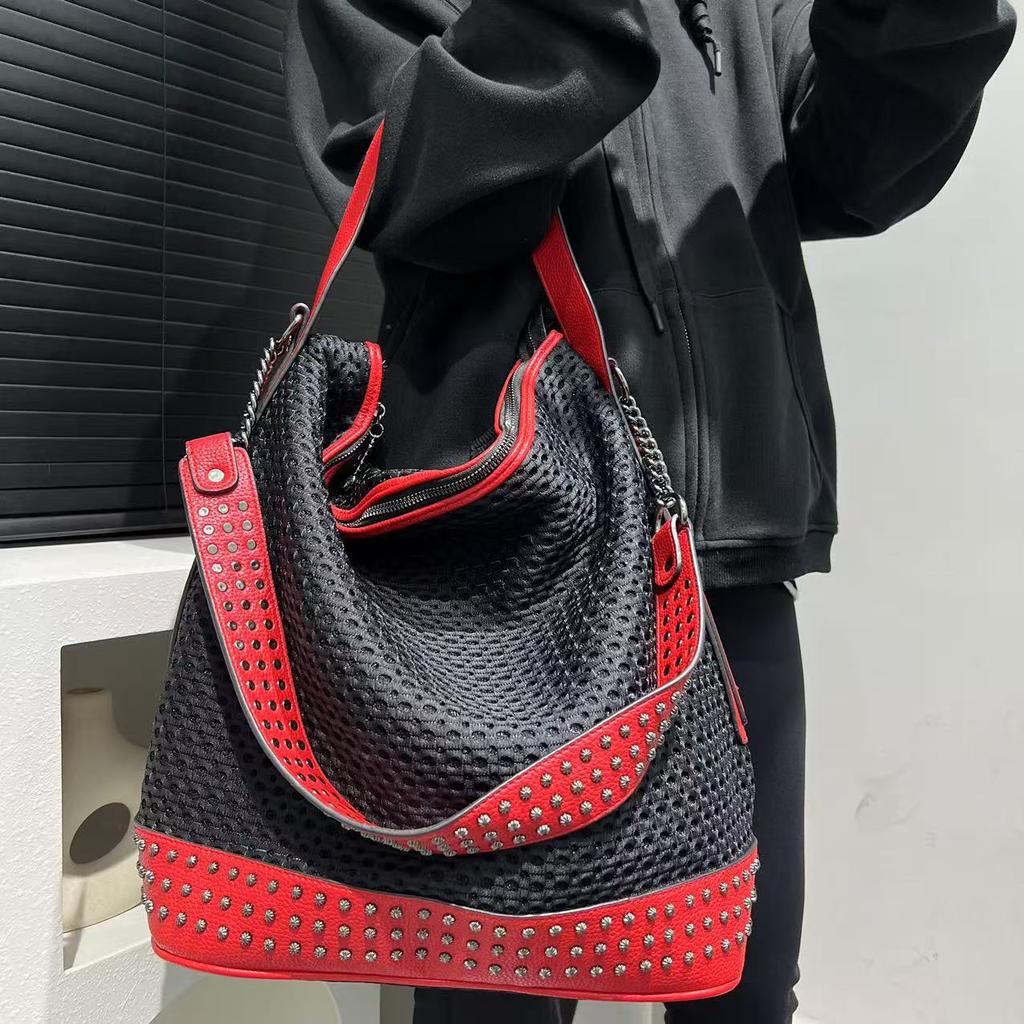 Women'S Rivet Splicing Shoulder Bag Large Capacity Retro Mesh Handbag