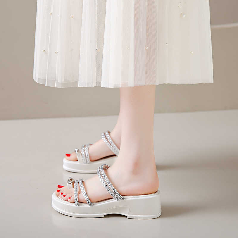 Fashion Slip Resistant Open Back Woman's Elegant Sandals Shoes For Water Ladies Summer Slippers Sneakers Sport Resort Tenni