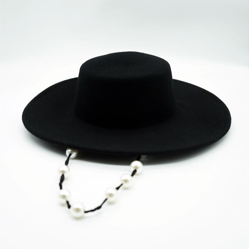 British Retro Black Woolen Flat Top Top Hat Women'S Autumn And Winter Pearl Chain Flat Brim Felt Hat Internet Celebrities Of The Same Style