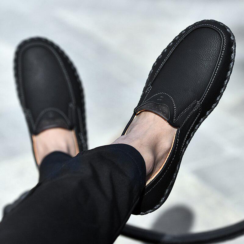 Loafers Shoes for Men Handmade Leather Casual Luxury Men's Shoes Soft Outdoor Anti-skid Comfortable Driving Casual Sports Shoes