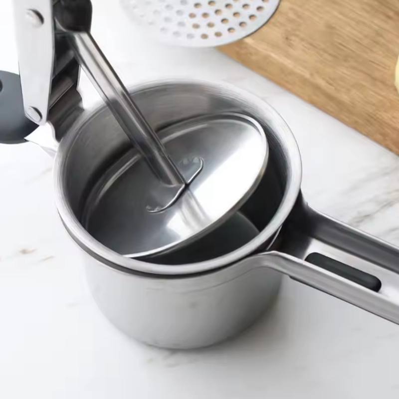 Stainless Steel Potato Ricer with 3 Interchangeable Fineness Discs Silicone Grip Handle kitchen tools by Leeseph