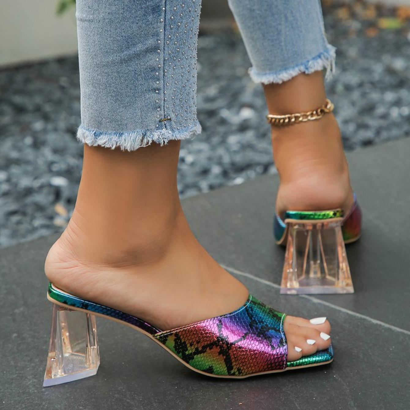 Женские сандалии 2024 года — фото 5