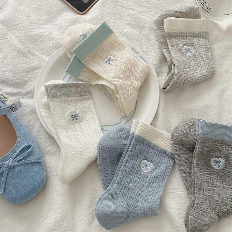 Women's Thin Cotton Love Bow Embroidery Color Collision Mesh Breathable Tube Stack Socks