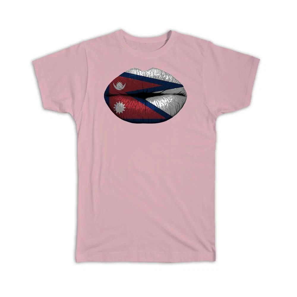 Gift T-Shirt : Lips Nepalese Flag Nepal Expat Country For Her Woman Feminine 4XL