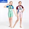 Fato de Mergulho Infantil Sharbaolai 2MM Fato de Banho Peça Única para Meninas Quente Frio Snorkel Surf Roupas para Água-viva