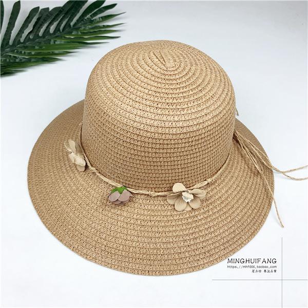 New Women's Straw Hat Spring and Summer Outing Wreath Sun Hat Sun Hat Seaside Big Edge Bow Fisherman Hat