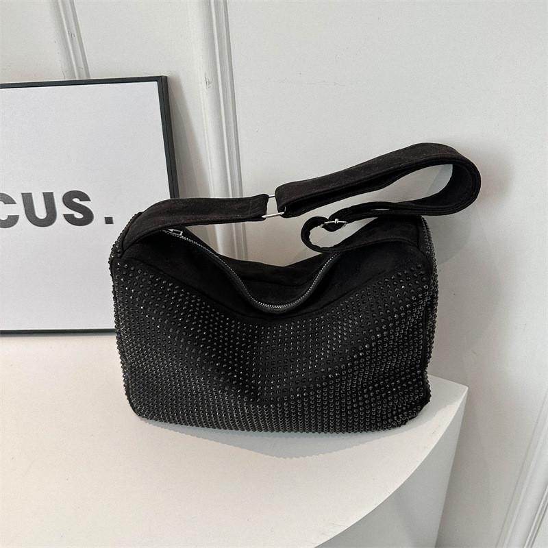 Fashionable Spring 2024 Shoulder Bag For Women Trendy Nylon Tote чёрный