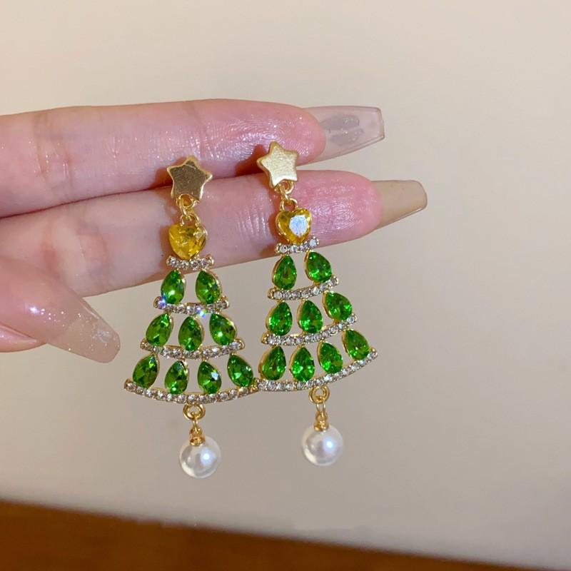 Sparkling Zircon Christmas Tree Stud Earrings for Women Shiny Green Rhinestone Tree Pendant Earring Xmas New Year Party Jewelry