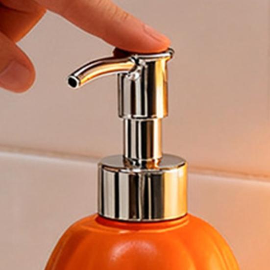 Creative Lotion Pump Halloween Pumpkin Soap Dispenser, Refillable Liquid Hand Bottle, Seasonal Home Decoration Durable Vinyl Press Type Dispensing
