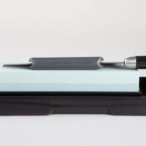 Kai Corporation KAI Knife Sharpening Guide, Made of Resin, Fixed Angle, Optimal Angle, Easy, Even Beginners Can Do It, Made in Japan AP0327