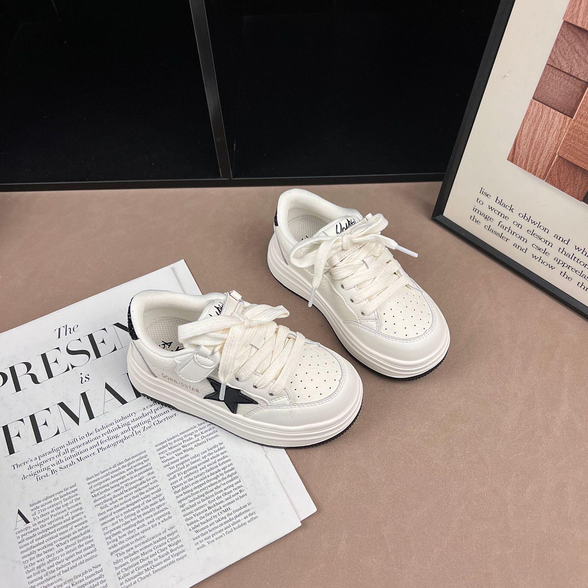 

Unisex Kids Star Skate Shoes - Breathable, Versatile White Sneakers for Spring/Autumn 2026 29 чорний/бежевий