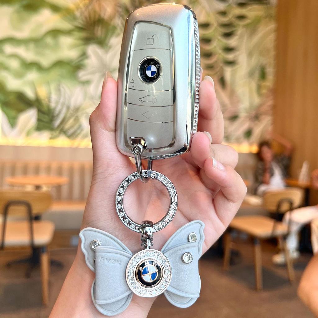 BMW Key Case: Compatible with X1, X2, X3, X4, X5, New 1 Series, 3 Series, 5 Series. Blade Style Shell with Women's Buckle Bag.