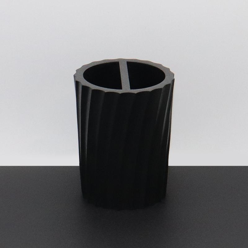 Modern Black and White Striped Ceramic Lotion Bottle Shampoo Pump Dispensing Bottle Rinsing Cup Soap Dishes Bathroom Accessories