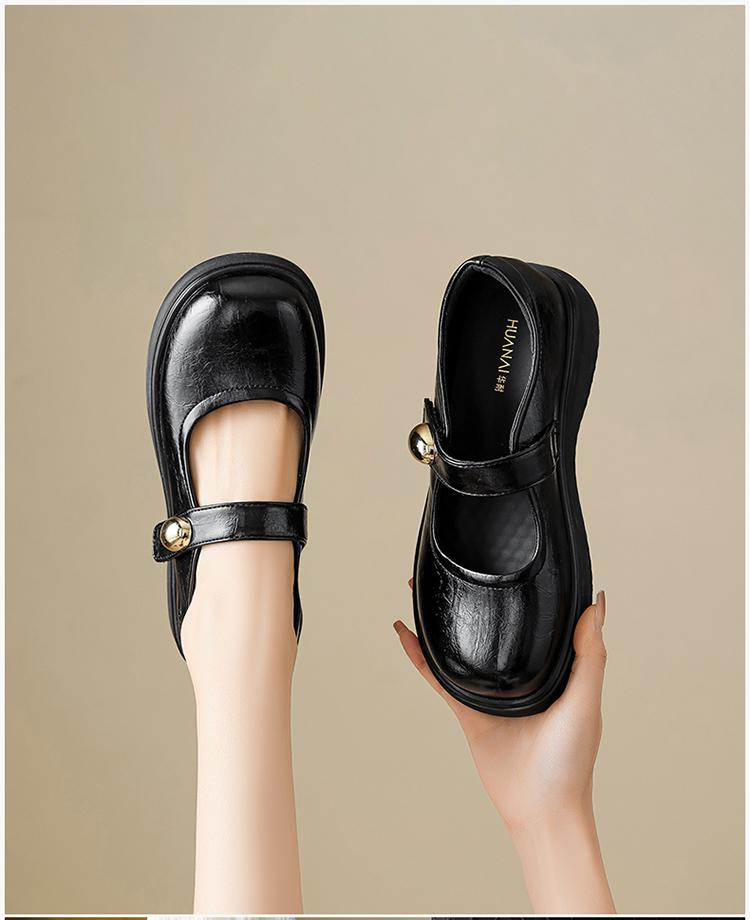Black Small Leather Shoes for Women In Spring and Summer 2026, New British Style Thick Soled Gold Bean JK Mary Jane Shoes, Soft Soled Women's Shoes