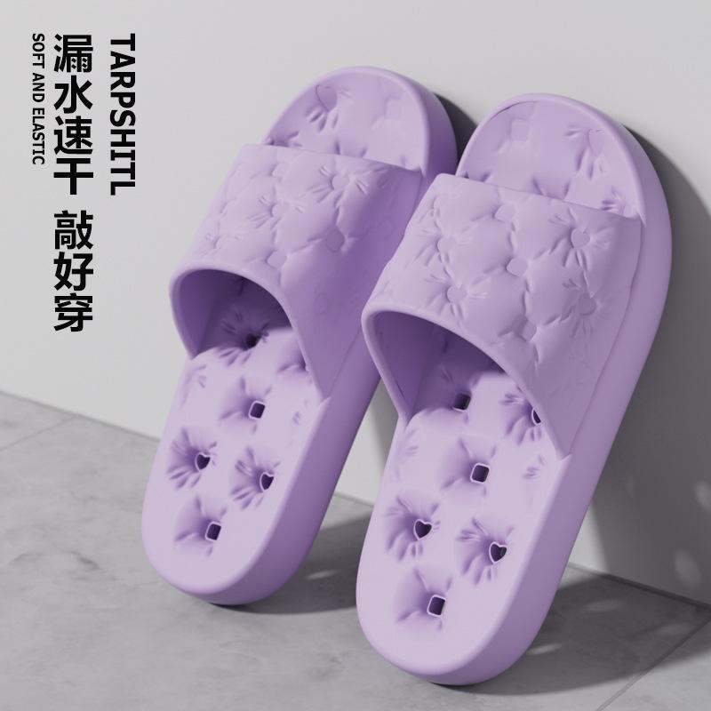 Bathroom non-slip water leakage slippers women's indoor home hollow quick-drying EVA non-smelly feet bathing cool slippers price