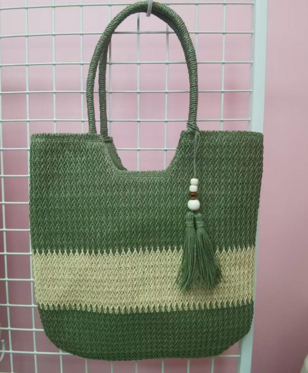 

Плетеная сумка из соломы женская сумка большой вместимости 2025 новая весенняя повседневная на плечо портативная нишевый дизайн сумка-тоут зелёный