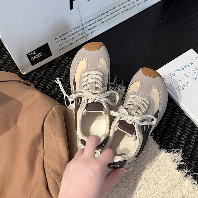 Lace-up platform German training shoes women's autumn and winter fashion retro color matching repair skin contrast color comfortable sports and leisu
