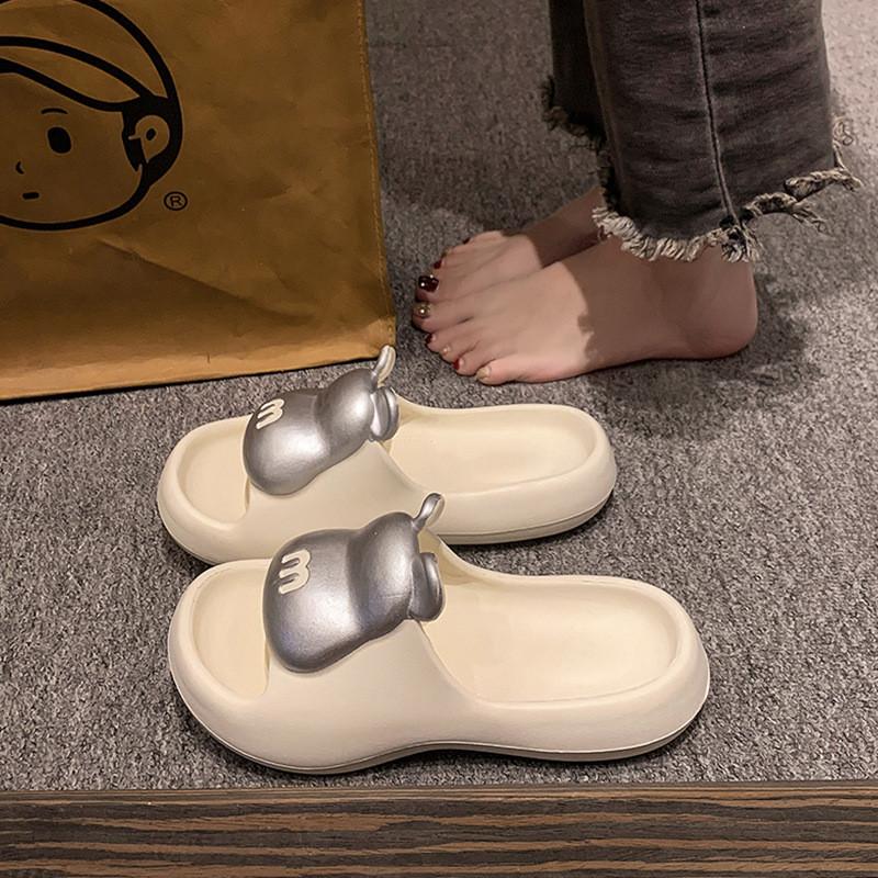 Cute Bear Design Thick Sole Women's Summer Slippers Soft Comfortable Non-slip Flip Flops