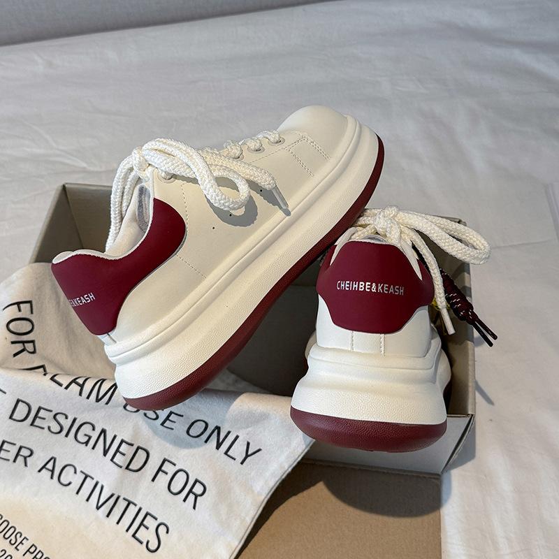 

Thick-soled breathable little white shoes women s new casual outdoor muffin shoes leather thin sneakers 40
