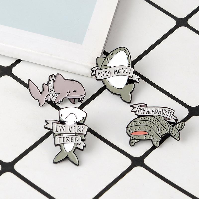 Meerestier Broschen Set - 4 Stück Cartoon Hai Wal Delfin Zinklegierung