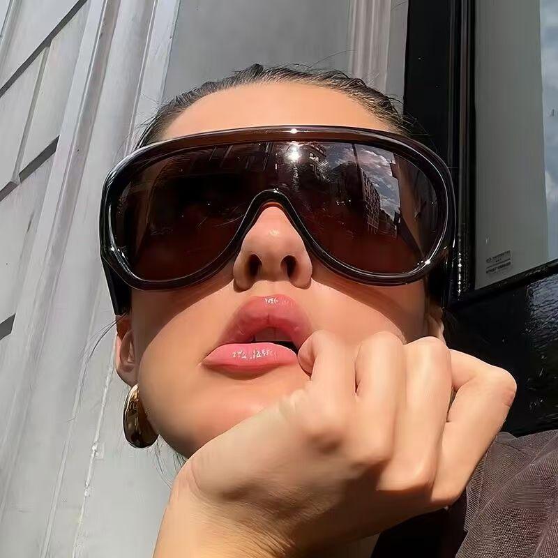 Vintage Luxury Brand Fashion Big Frame Women Sunglasses Black Color Square Pilot Shades Uv400 Cool Men One Piece Sun Glasses