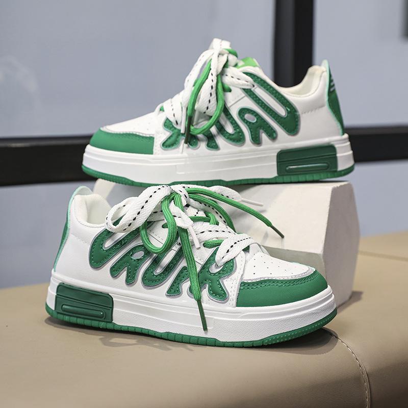 Board shoes student shoes spring and autumn 2025 new leather surface older children's casual little white shoes women's shoes flat bottom low top