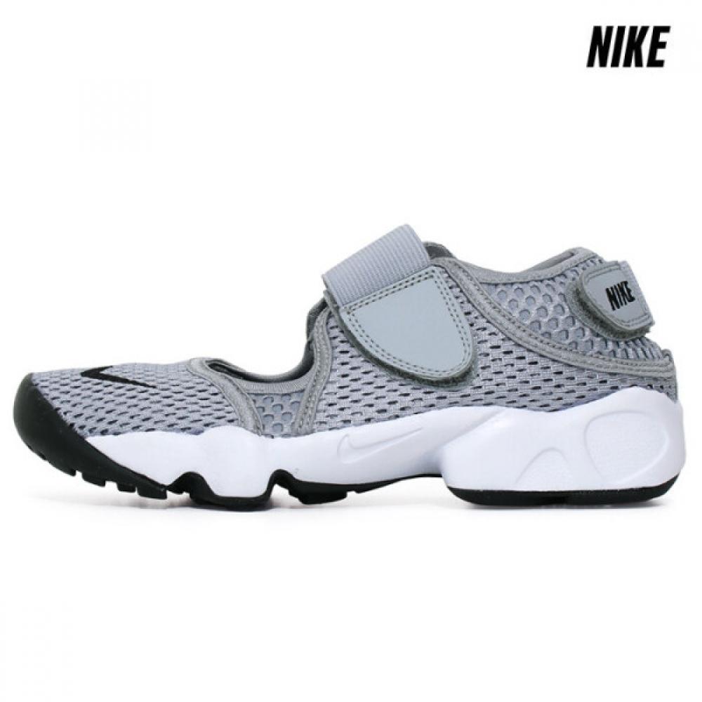 Nike Boys Little Kids Lift Gs Ps Sandals Sneakers 4Y(230)