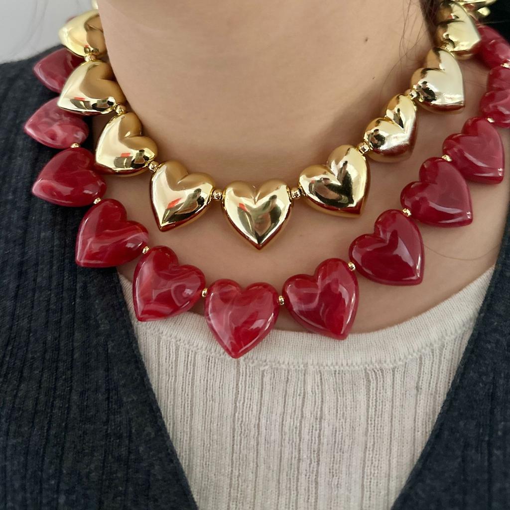 Fashion Love Splicing Peach Heart Necklace Exaggerated Fashion Jewelry Necklace Exaggerated Love Necklace