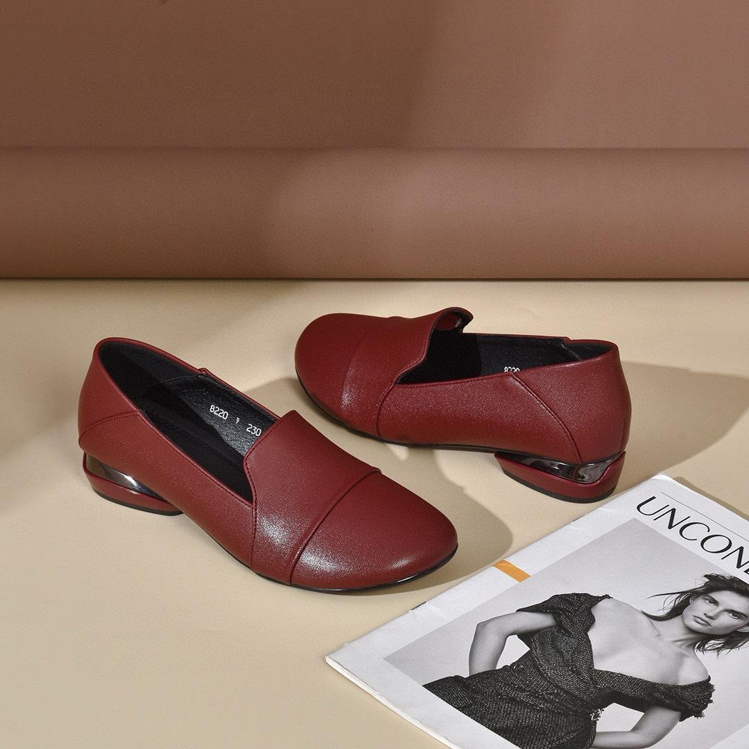 

2025 autumn simple temperament low heel round head flat shoes women s work shoes soft leather shallow mouth small single shoes women s four seasons s 41 бордовый