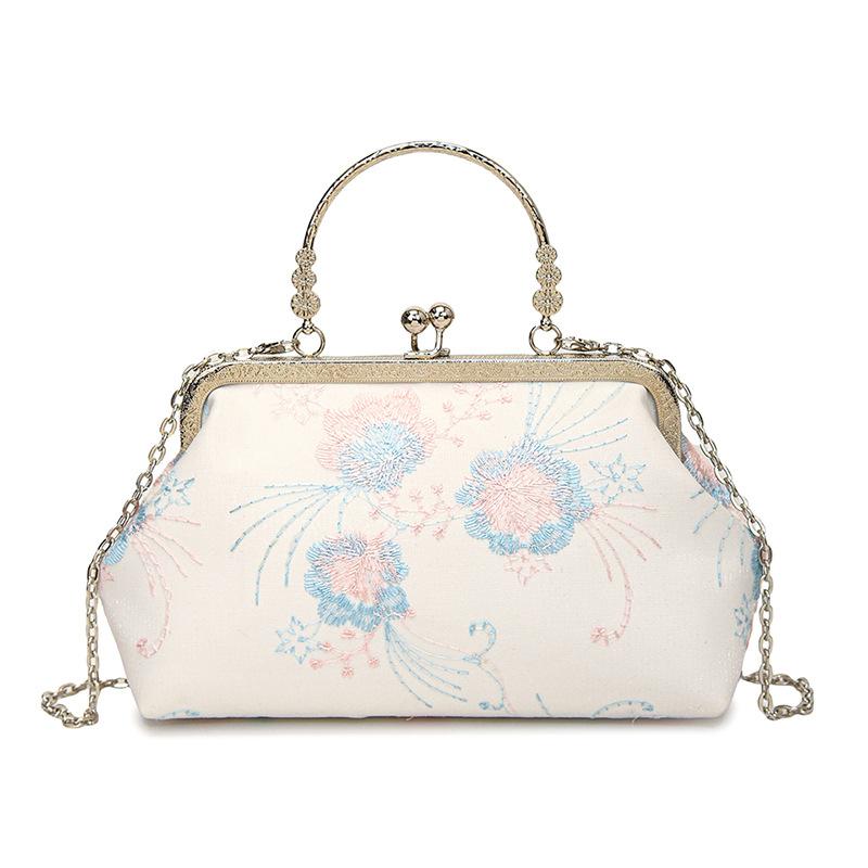 

Exquisite and simple national style flower embroidery contrasting women s small square bag new niche light luxury single shoulder messenger bag women зелений