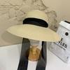 New Fashion Women's Travel Sunscreen Flat Top Boater Hat Female British Style Sunshade Holiday Light Beach Sun Straw Hat Gift
