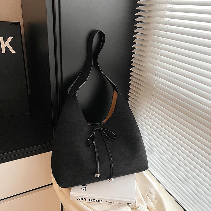 Suede bag women's large capacity 2025 new autumn and winter matte retro shoulder underarm bag work commuter bag