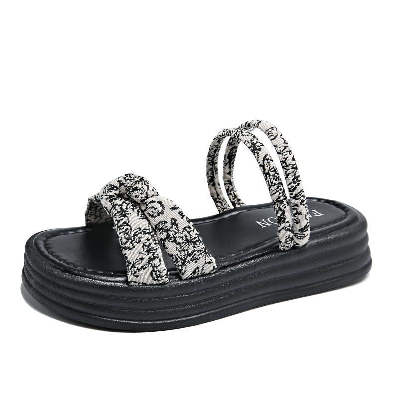 Cool slippers female summer wear 2025 new fairy style with skirt platform beach sandals fashion one-word drag