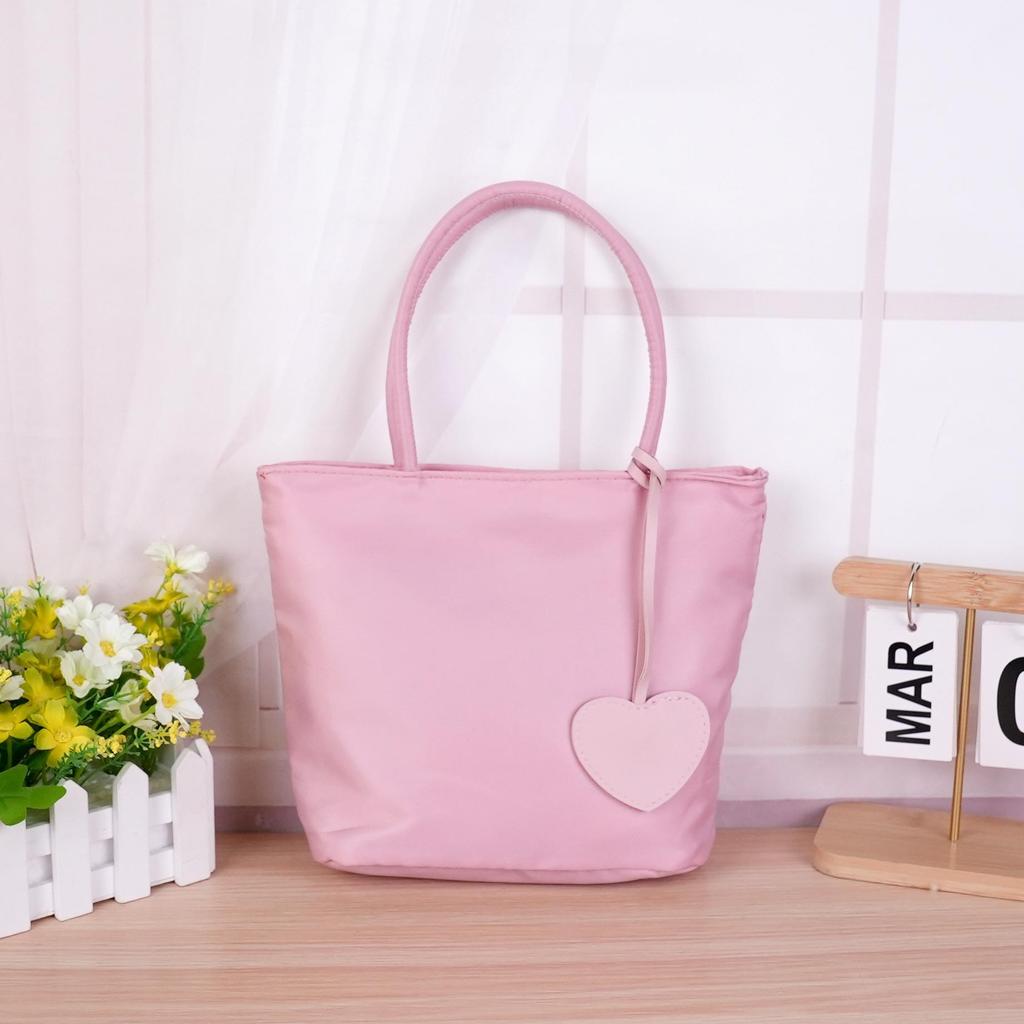 Korean Women's Fashionable Mini Heart Underarm Handbag - Versatile Shoulder Bag and Gift Option